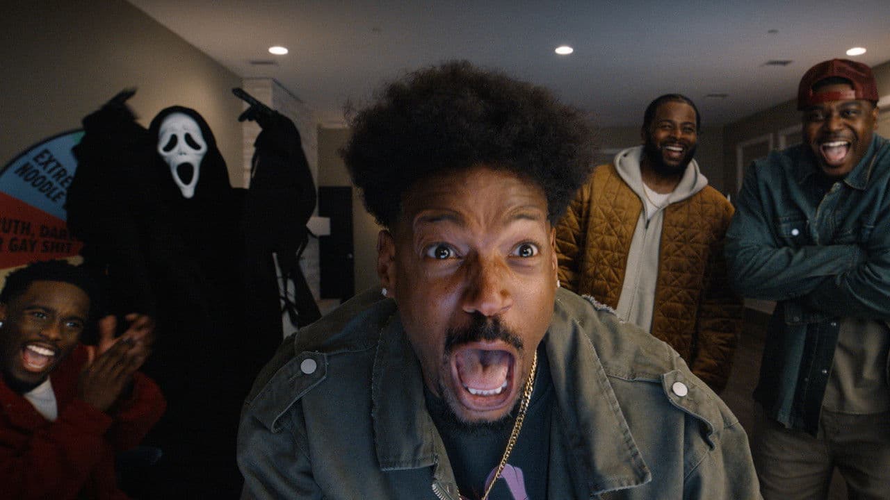 Scary Movie background